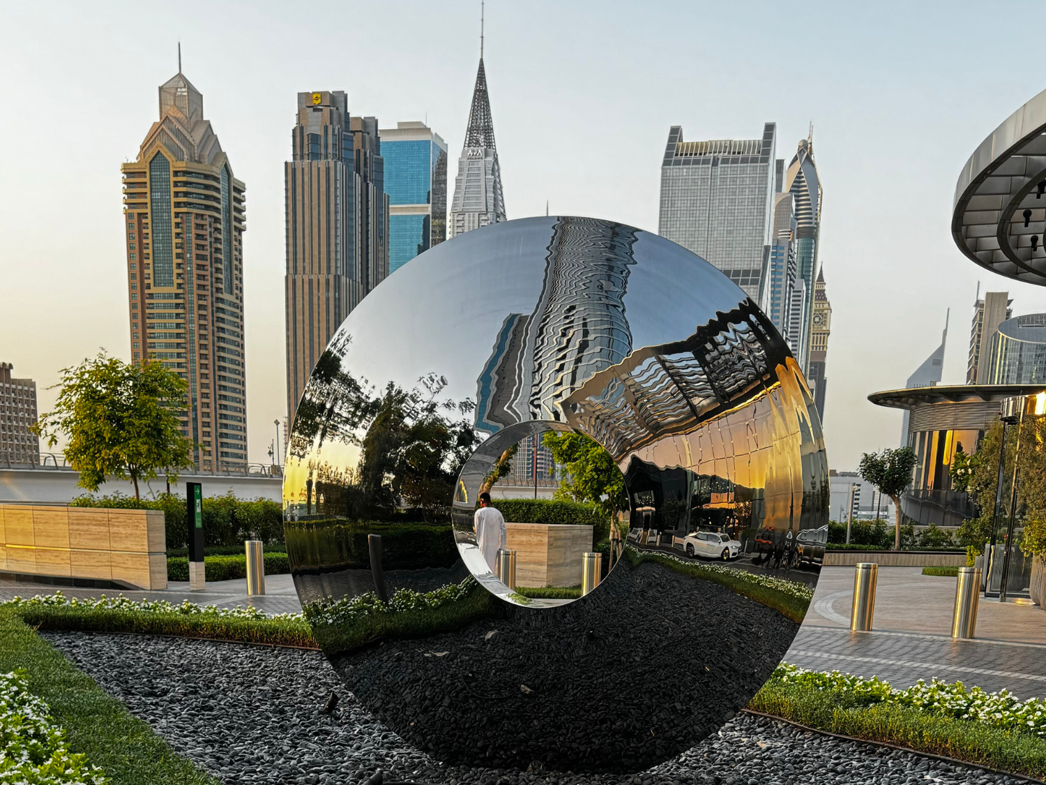 Disappearing Sculpture